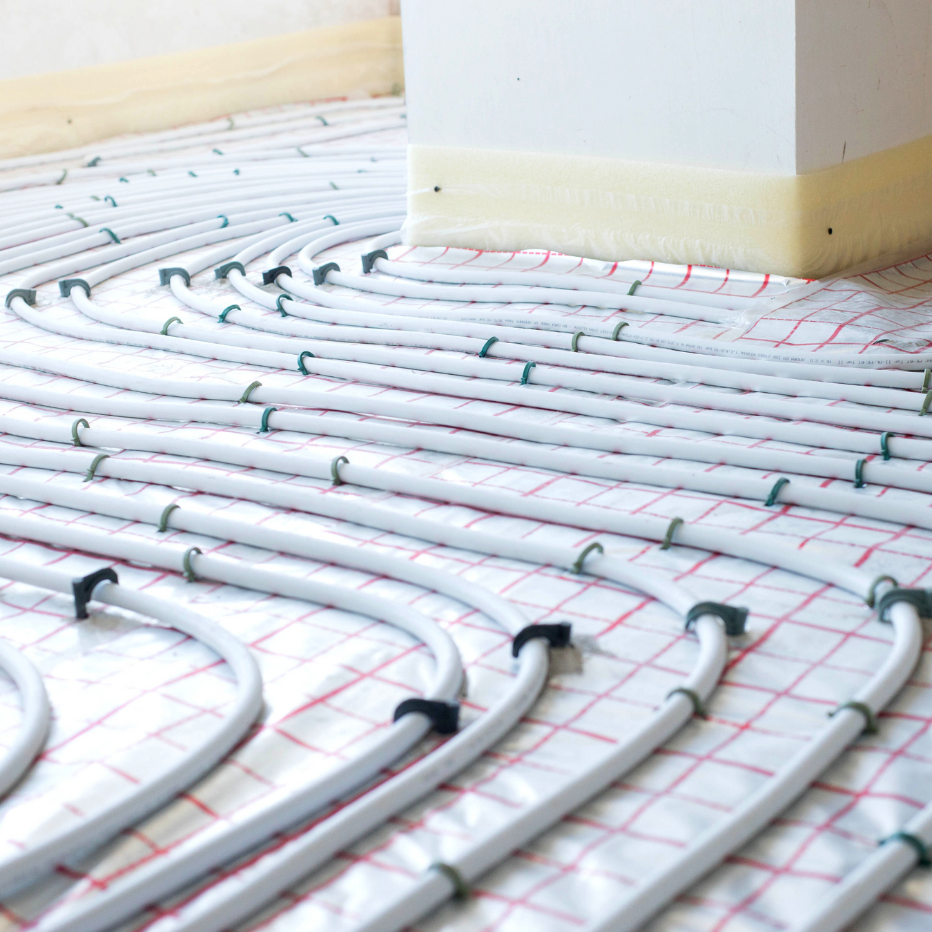 What Is Water Underfloor Heating?